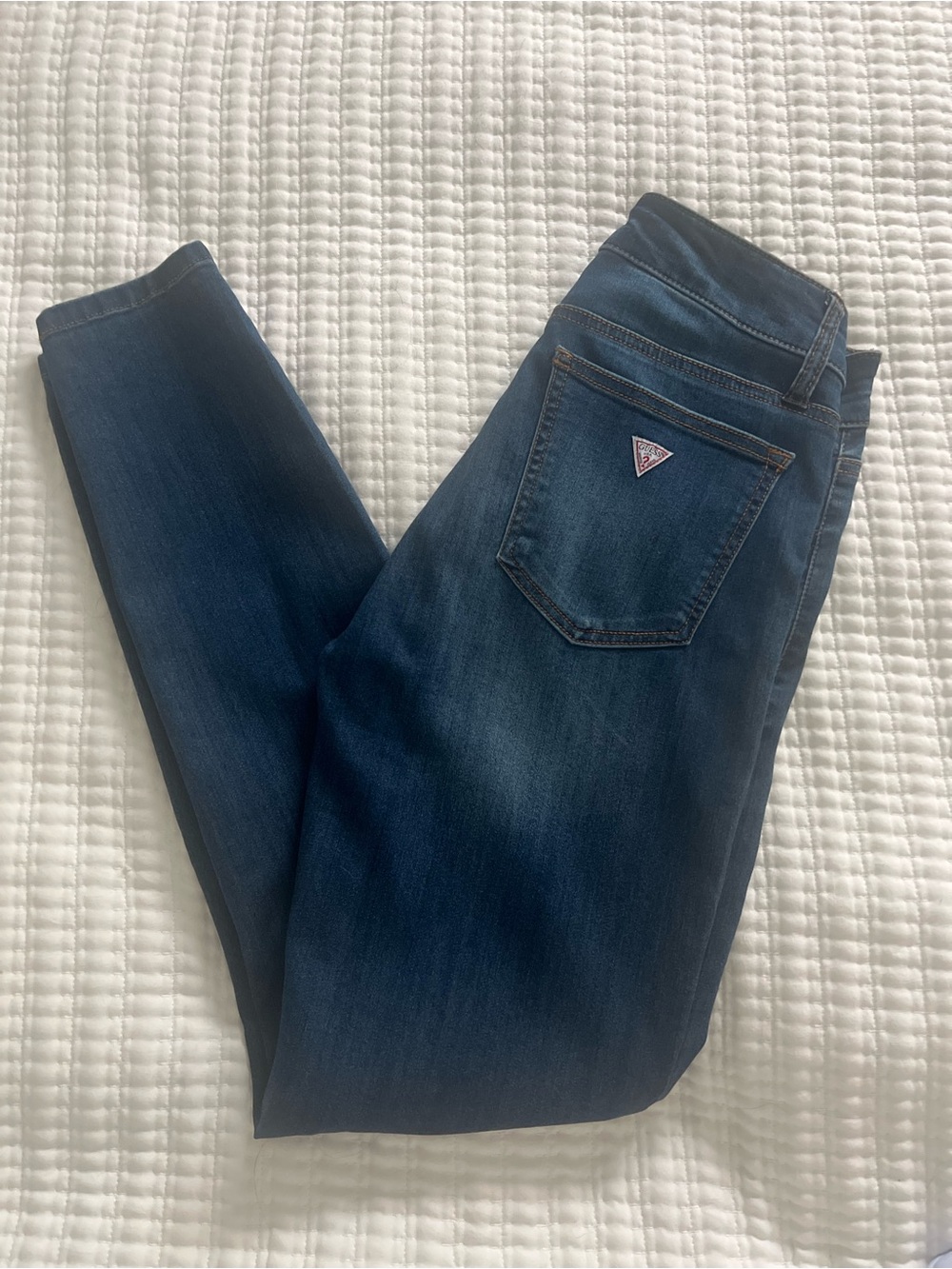 Guess Women's Skinny Jeans in Deep Blue Wash